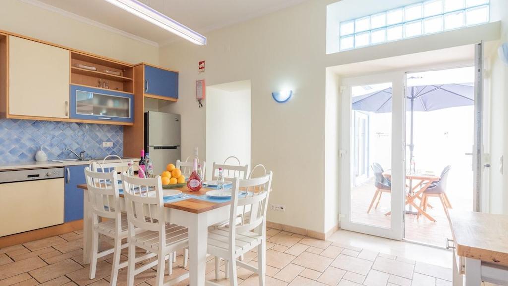Refurbished Beachfront House, Pool, Ac, Wifi, Albufeira, Sea View Zewnętrze zdjęcie