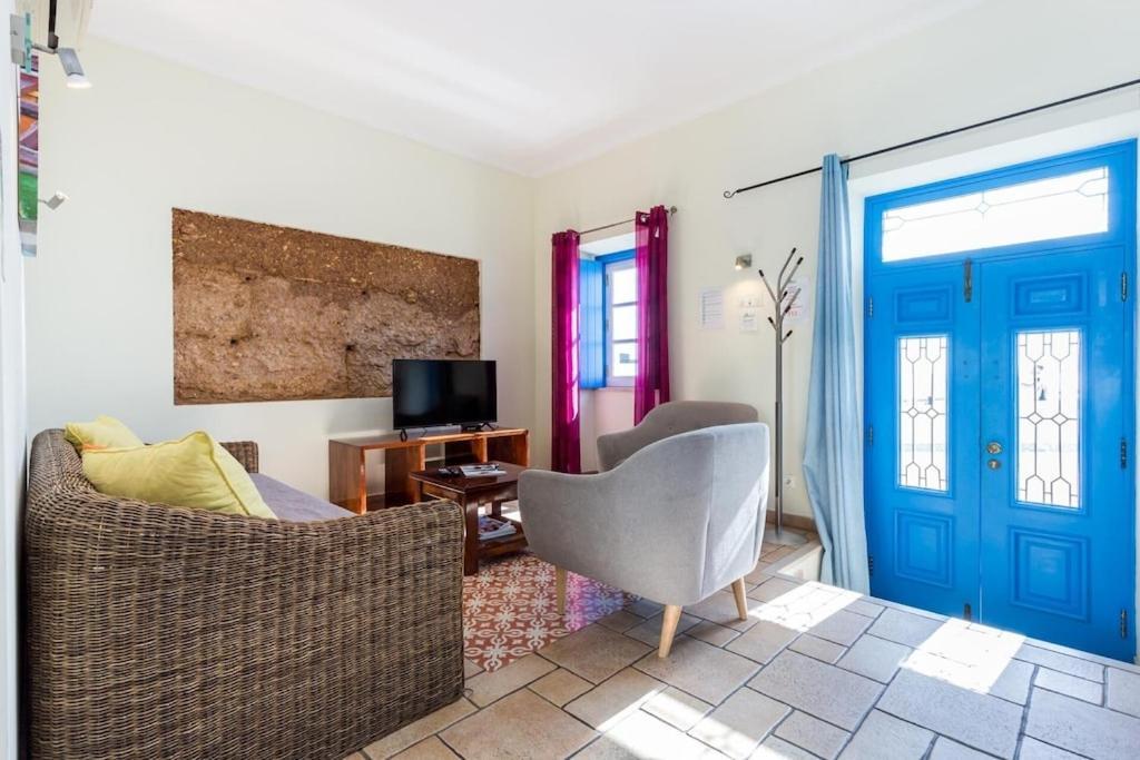 Refurbished Beachfront House, Pool, Ac, Wifi, Albufeira, Sea View Zewnętrze zdjęcie