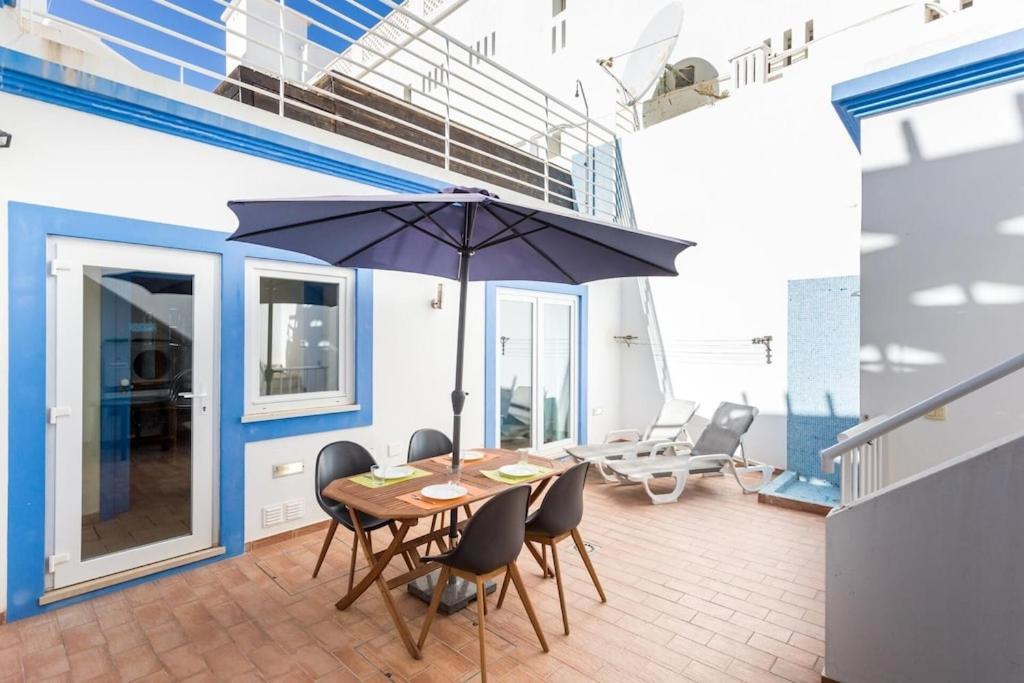 Refurbished Beachfront House, Pool, Ac, Wifi, Albufeira, Sea View Zewnętrze zdjęcie